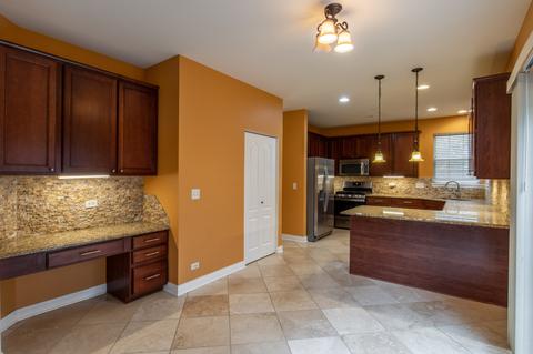 2101 W Silverleaf Ct, Addison, IL 60101 photo 18