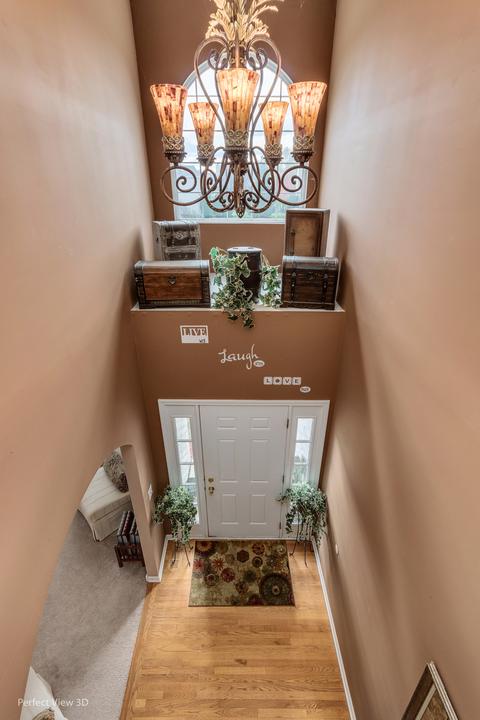 24800 Emerald Ave, Plainfield, IL 60585 photo 3