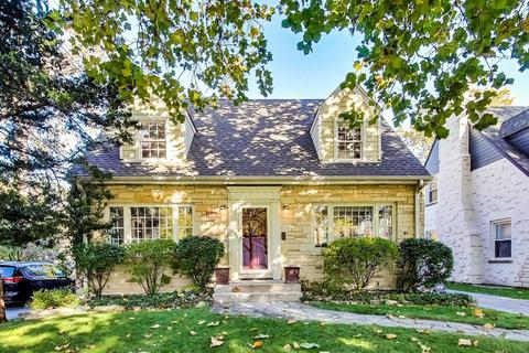 7964 Augusta St, River Forest, IL 60305 photo 1