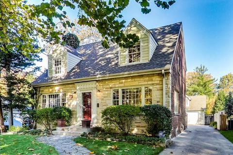 7964 Augusta St, River Forest, IL 60305 photo 2