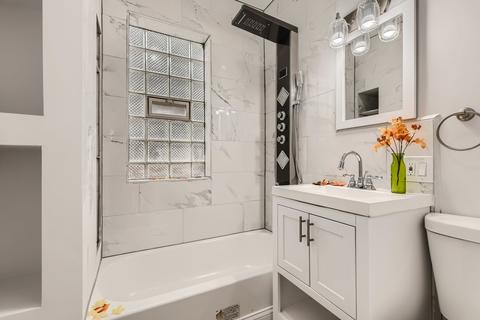 5747 S Artesian Ave, Chicago, IL 60629 photo 14