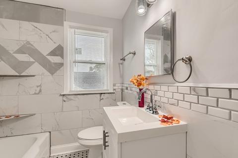 5747 S Artesian Ave, Chicago, IL 60629 photo 20