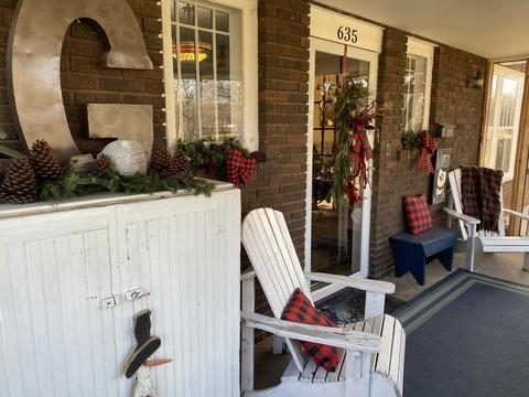 635 E Main St, Amboy, IL 61310 photo 5