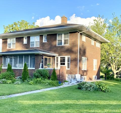 635 E Main St, Amboy, IL 61310 photo 1