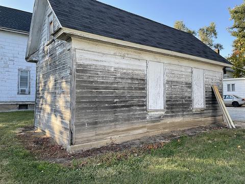 300 S Clinton St, Morrison, IL 61270 photo 7