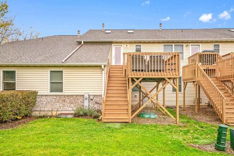 3925 S Pointe Dr #E, Dekalb, IL 60115 photo 21