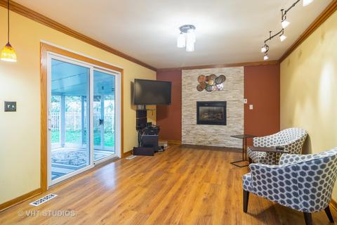 717 Bayberry Dr, Bartlett, IL 60103 photo 9