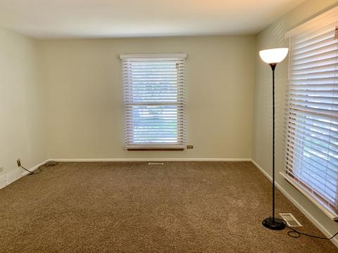 30 Timber Ter, Cary, IL 60013 photo 7
