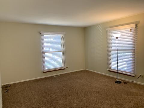 30 Timber Ter, Cary, IL 60013 photo 6