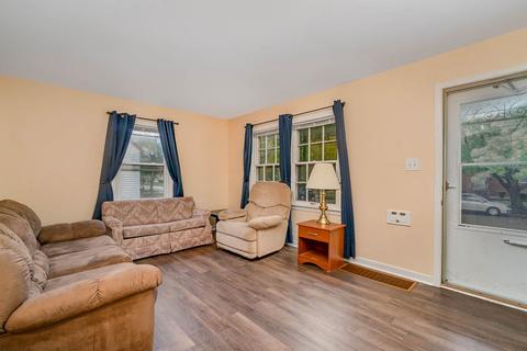 17548 Community St, Lansing, IL 60438 photo 10