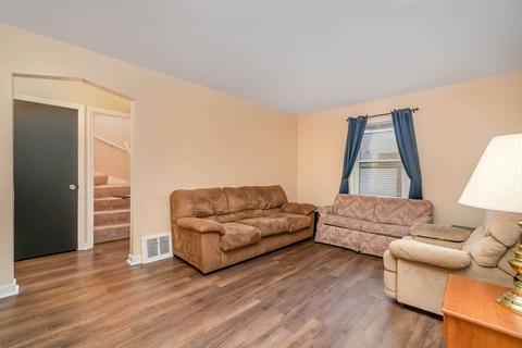 17548 Community St, Lansing, IL 60438 photo 9