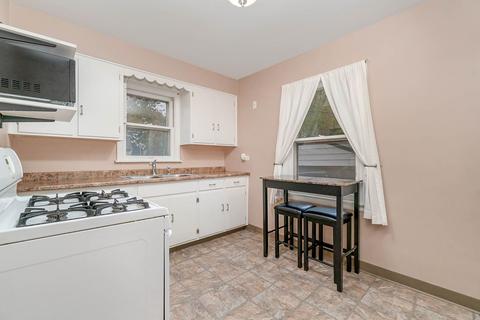 17548 Community St, Lansing, IL 60438 photo 13