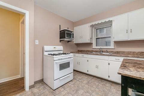 17548 Community St, Lansing, IL 60438 photo 14
