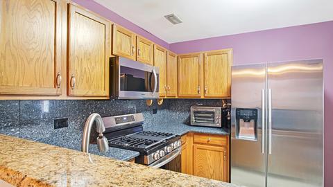1052 Symphony Dr, Aurora, IL 60504 photo 17