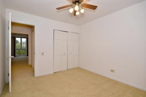 13 Maple Tree Ct, Elmhurst, IL 60126 photo 18