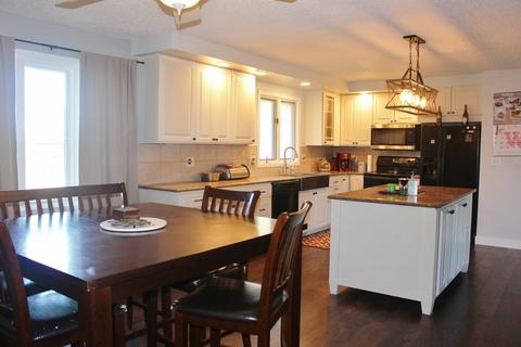 2870 Karr Rd, Belvidere, IL 61008 photo 5