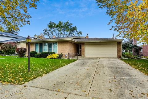 156 Ambleside Rd, Des Plaines, IL 60016 photo 1