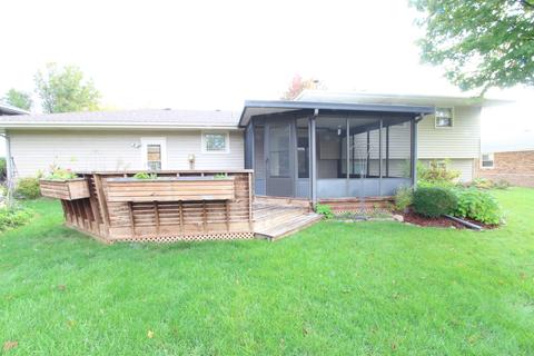 211 Hammitt Dr, Normal, IL 61761 photo 3