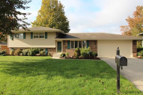 211 Hammitt Dr, Normal, IL 61761 photo 1