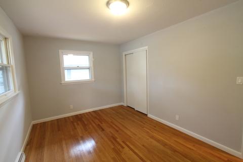 703 Sheridan Rd, Normal, IL 61761 photo 9