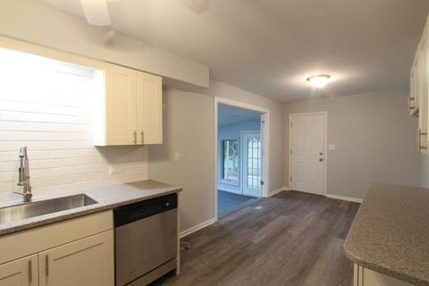 703 Sheridan Rd, Normal, IL 61761 photo 6