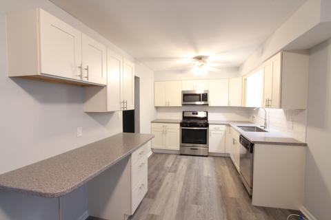 703 Sheridan Rd, Normal, IL 61761 photo 5