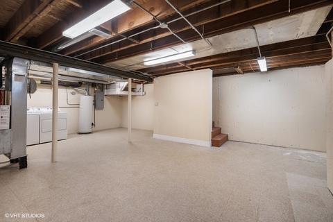 353 Oak St, Des Plaines, IL 60016 photo 17