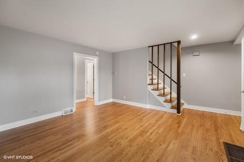 353 Oak St, Des Plaines, IL 60016 photo 4