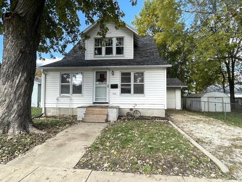 706 E 12th St, Sterling, IL 61081 photo 1