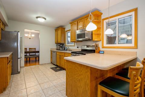 1209 Pinetree Ln, Bartlett, IL 60103 photo 4
