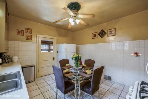 1908 Clinton Ave, Berwyn, IL 60402 photo 4