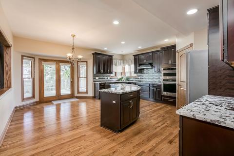 2080 Tunbridge Trl, Algonquin, IL 60102 photo 7