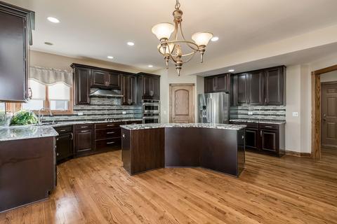 2080 Tunbridge Trl, Algonquin, IL 60102 photo 5