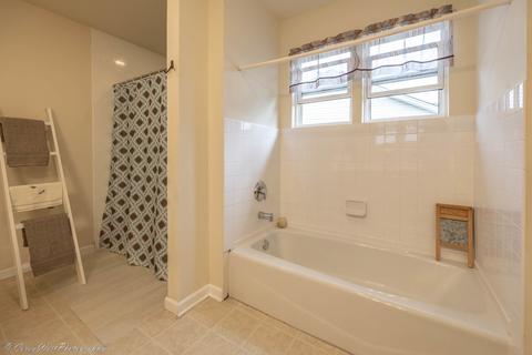 806 Walnut St, Genoa, IL 60135 photo 27