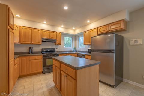 806 Walnut St, Genoa, IL 60135 photo 11