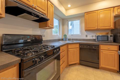 806 Walnut St, Genoa, IL 60135 photo 12