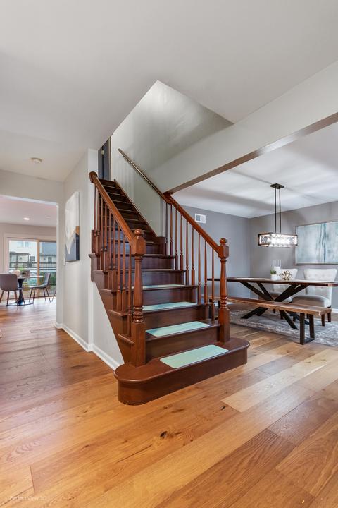 1681 Ithaca Dr, Naperville, IL 60565 photo 2