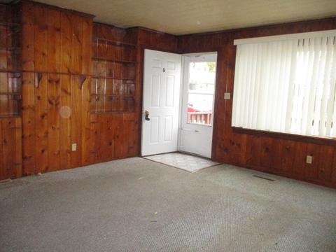 14 Mckinley Ave, Steger, IL 60475 photo 3
