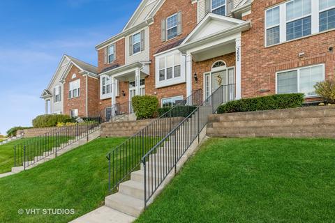 3602 Neubauer Cir, Lindenhurst, IL 60046 photo 1