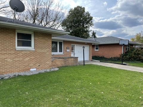 605 Broadmeadow Rd, Rantoul, IL 61866 photo 3