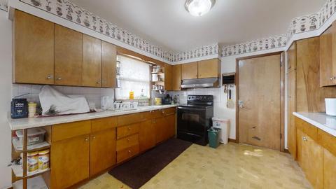 605 Broadmeadow Rd, Rantoul, IL 61866 photo 9
