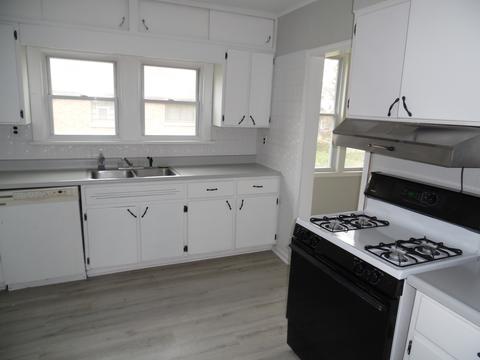 716 Peter St, Mchenry, IL 60050 photo 6