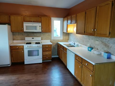 456 Harrison St, Elgin, IL 60120 photo 6