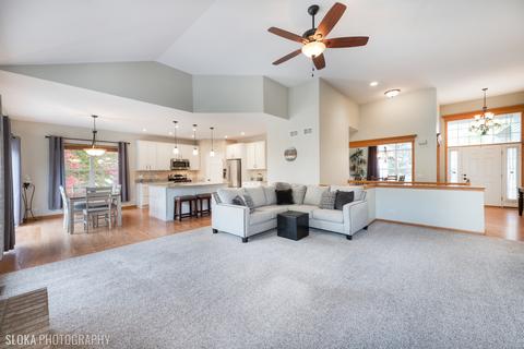 710 Fenview Cir, Algonquin, IL 60102 photo 2