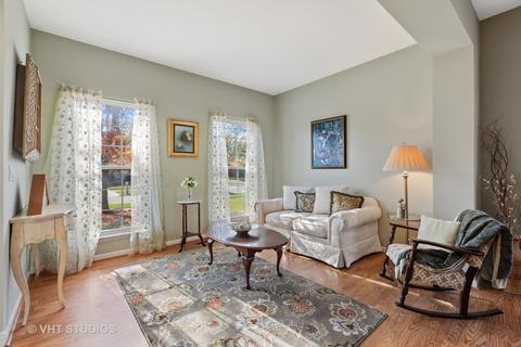 4812 Joyce Ln, Mchenry, IL 60050 photo 5