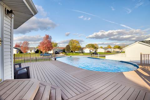 527 Autumnwolf Dr, Davis Junction, IL 61020 photo 23