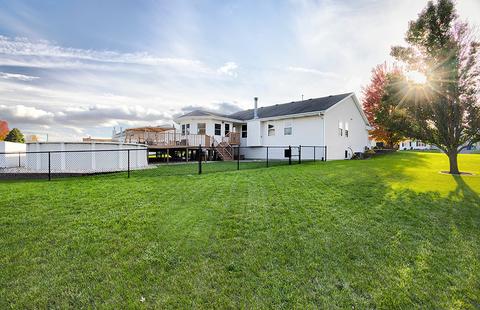 527 Autumnwolf Dr, Davis Junction, IL 61020 photo 19