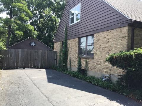 107 Mallery Ave, Elgin, IL 60123 photo 4