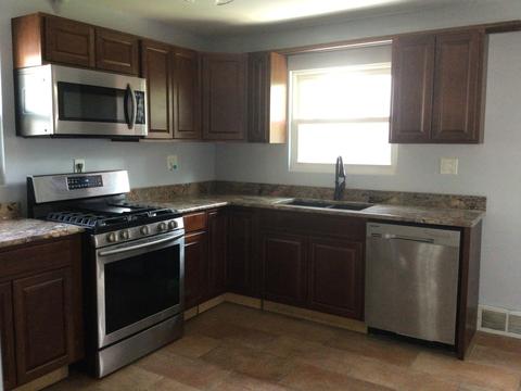 107 Mallery Ave, Elgin, IL 60123 photo 7