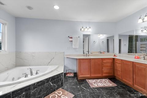 1041 S Chatham Ave, Addison, IL 60101 photo 26